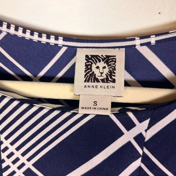 Anne Klein Navy and White Plaid Blouse - Picture 3 of 4